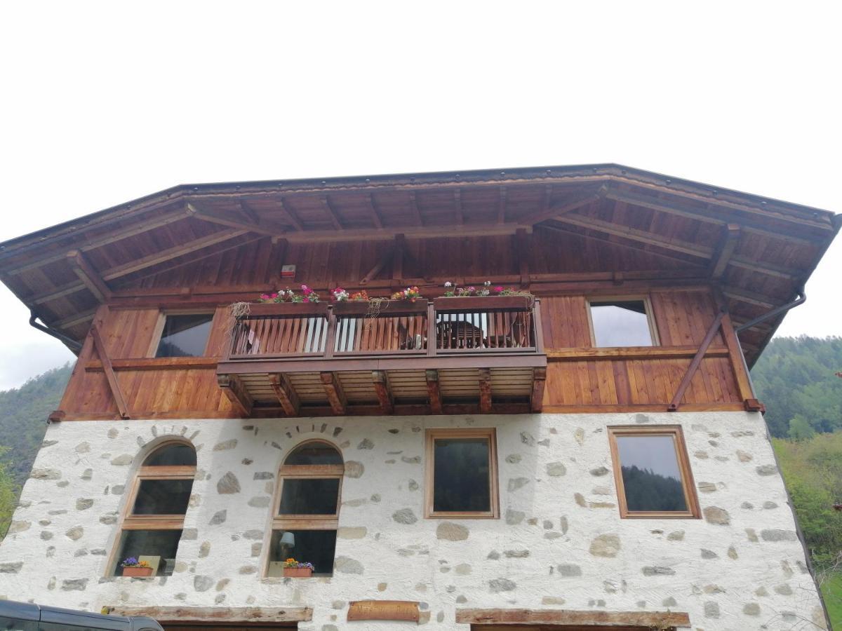 Bed and Breakfast Mas Dei Bati Пракорно-ди-Рабби Экстерьер фото